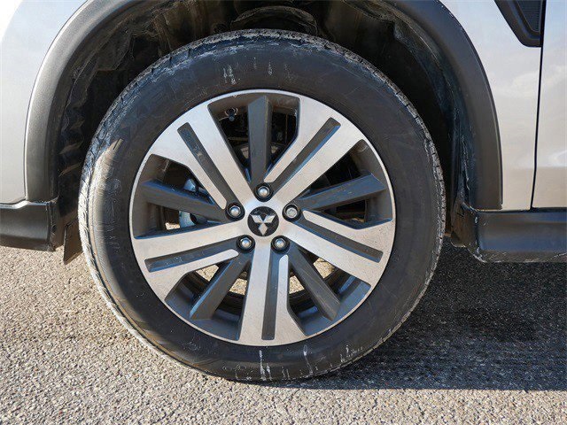 2024 Mitsubishi Outlander Sport ES Image 9 of 27