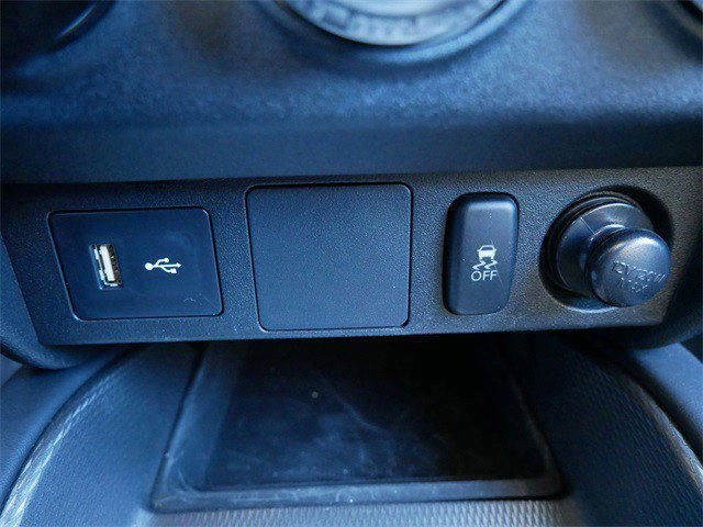 2024 Mitsubishi Outlander Sport ES Image 26 of 27