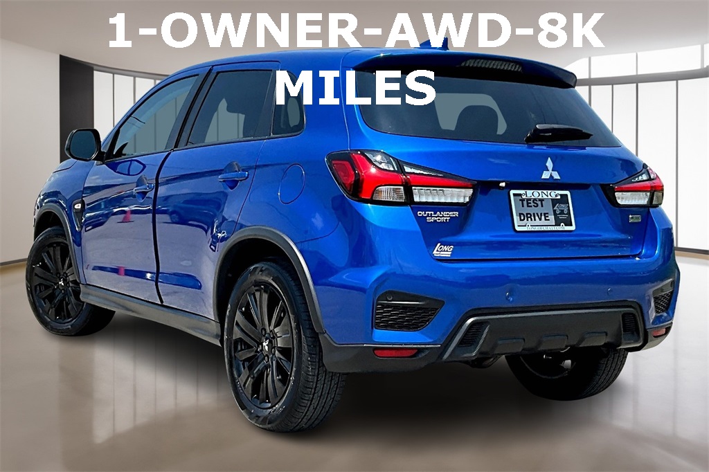 Vehicle image 6 of 32