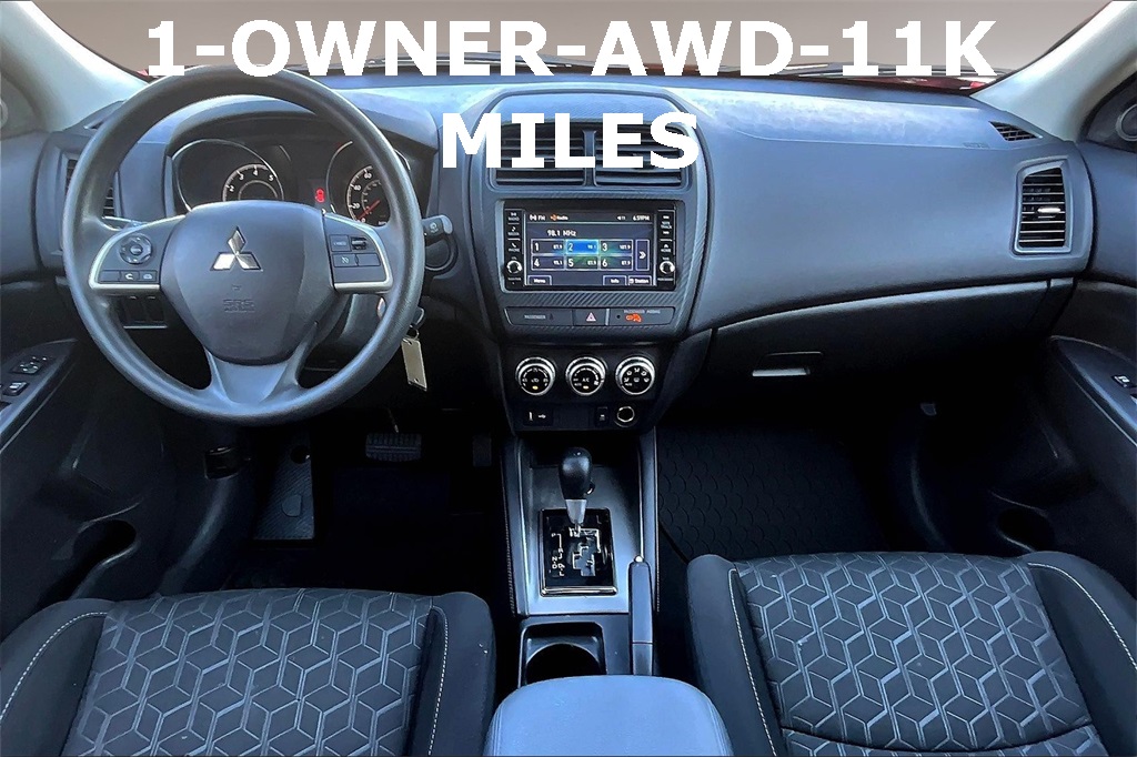 Vehicle image 15 of 34