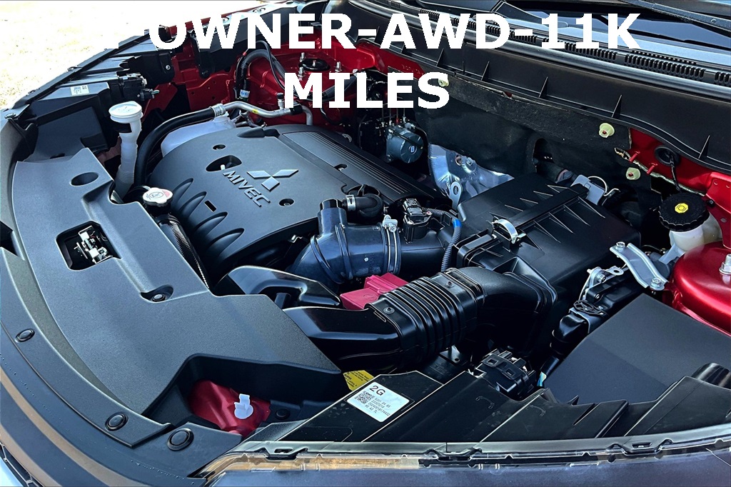 Vehicle image 7 of 34