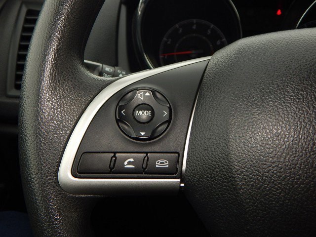 Vehicle image 27 of 31