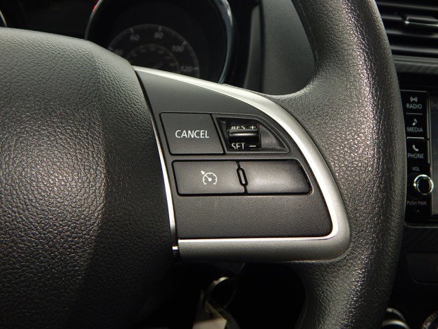 Vehicle image 28 of 31