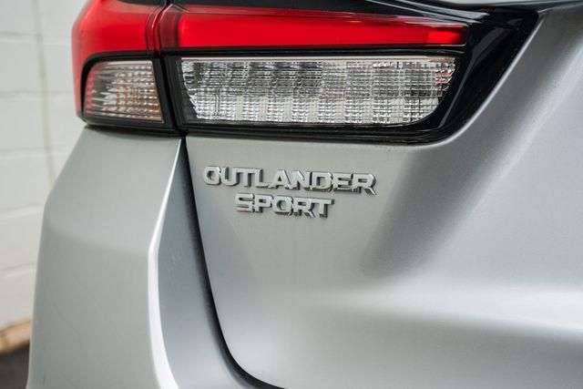 2024 Mitsubishi Outlander Sport ES Image 22 of 36