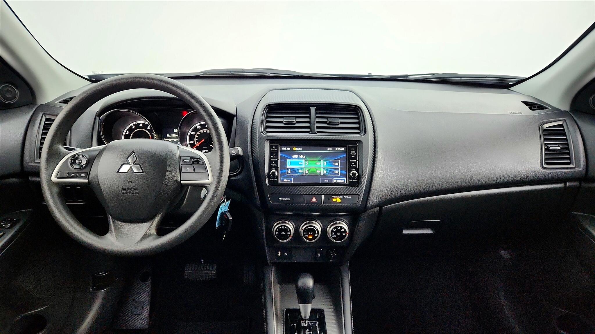Vehicle image 20 of 44