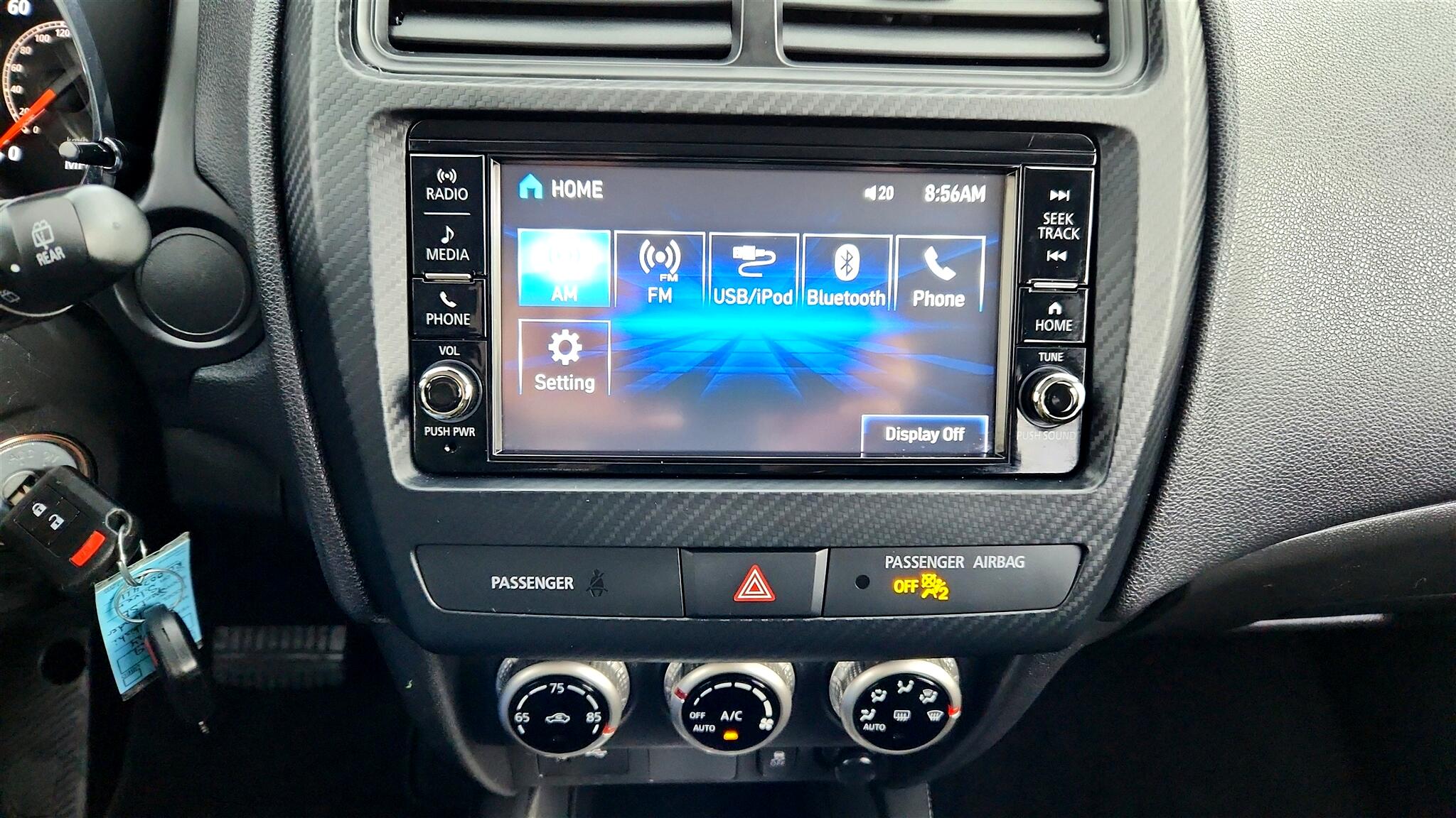 Vehicle image 23 of 44