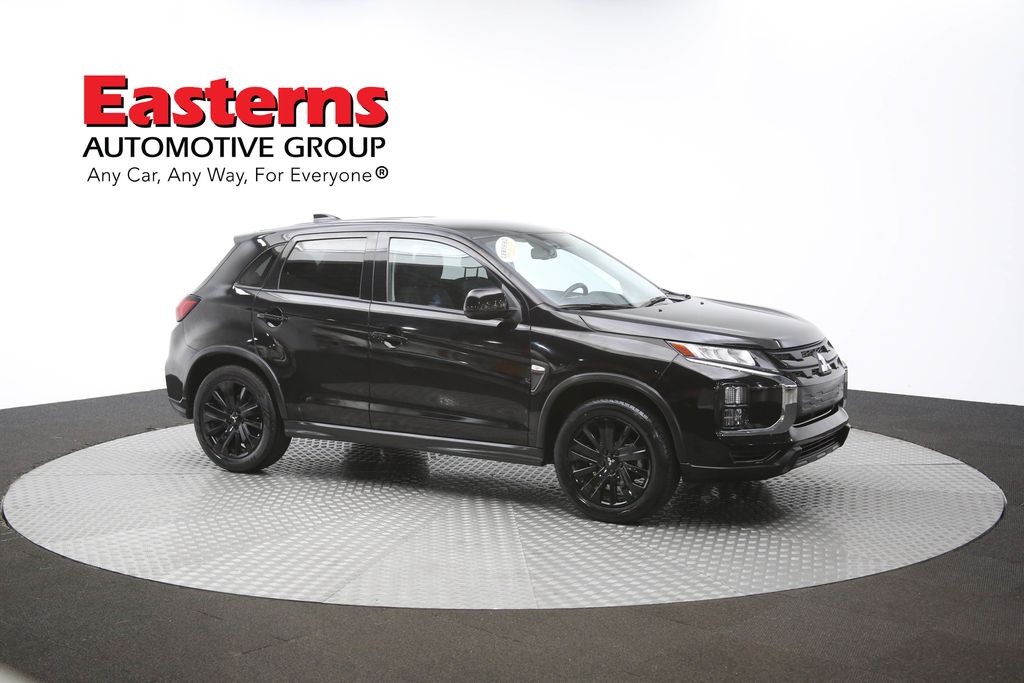 Vehicle image 22 of 61