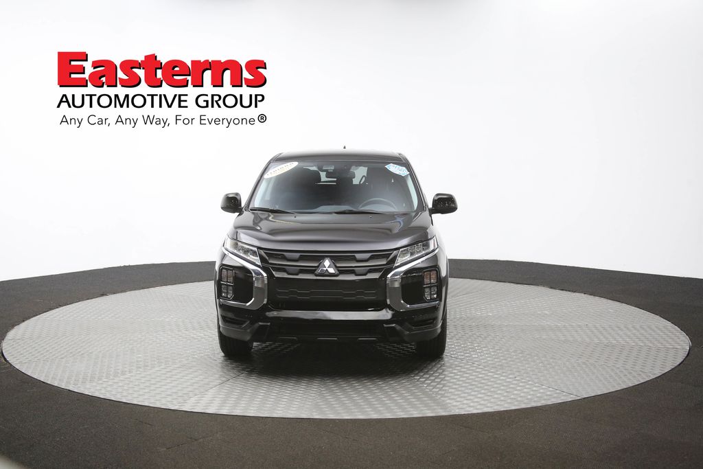 Vehicle image 4 of 61