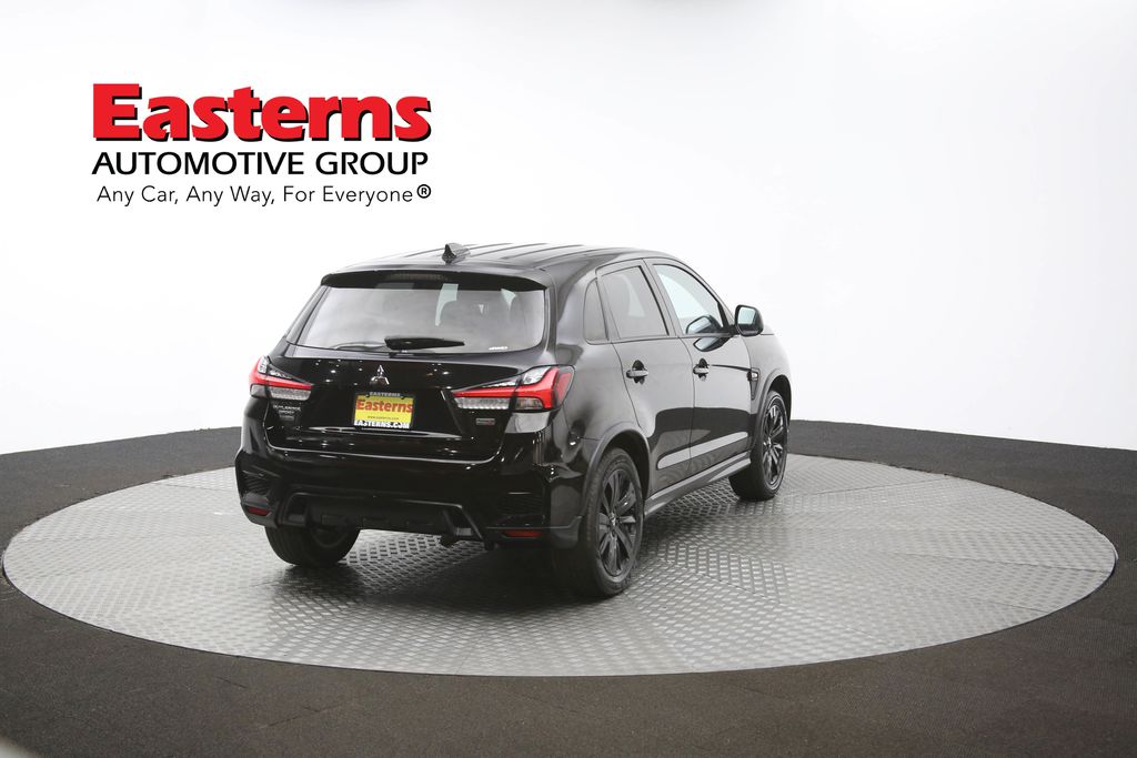 Vehicle image 16 of 61