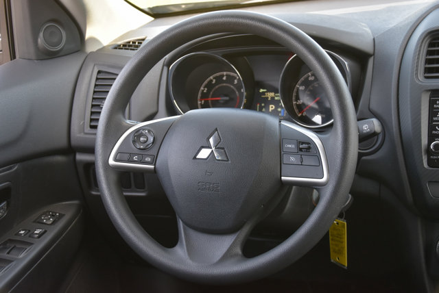 Vehicle image 16 of 35