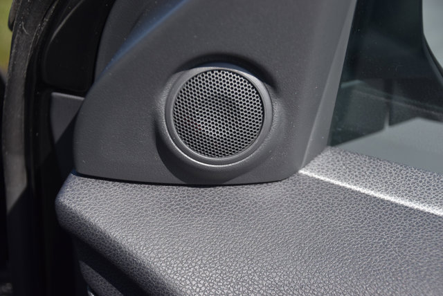 Vehicle image 29 of 35