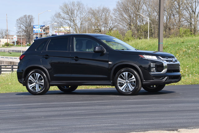 Vehicle image 5 of 35