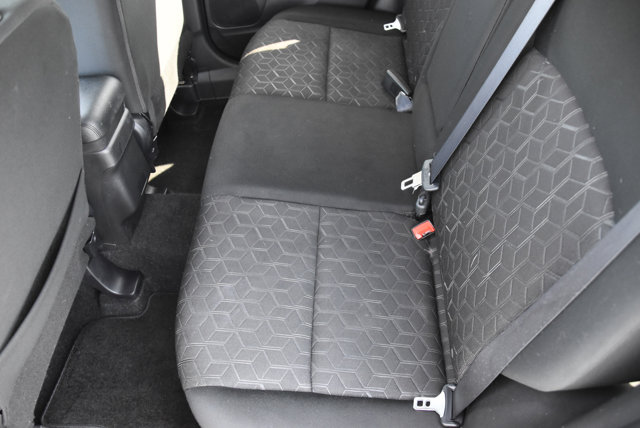 Vehicle image 15 of 35