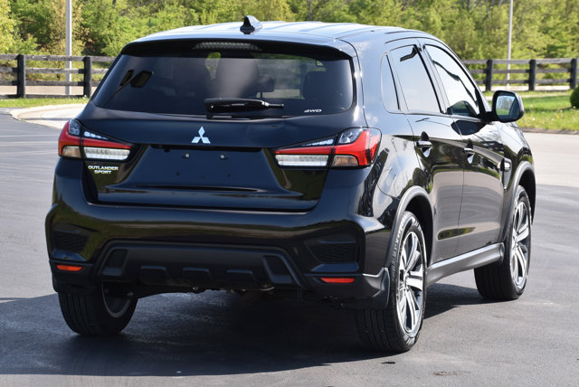 Vehicle image 6 of 35