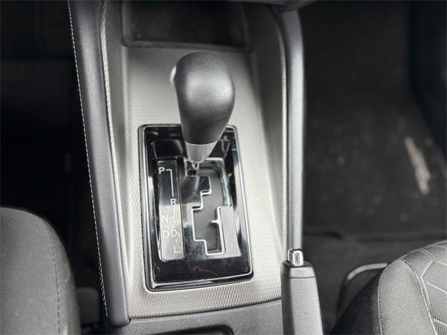 Vehicle image 22 of 31