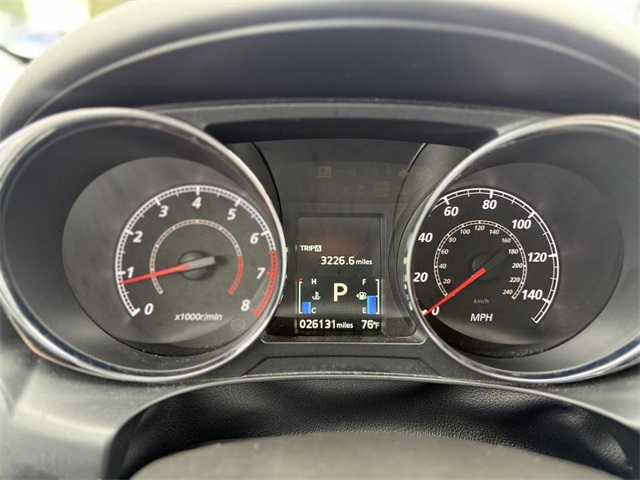 Vehicle image 19 of 31