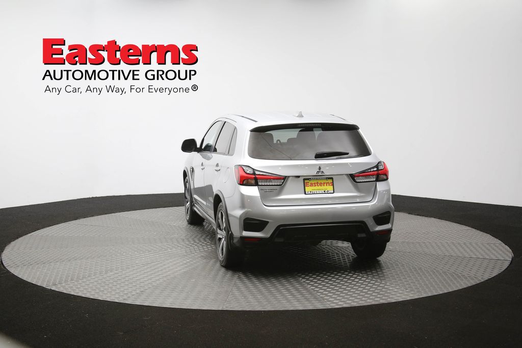 Vehicle image 35 of 61