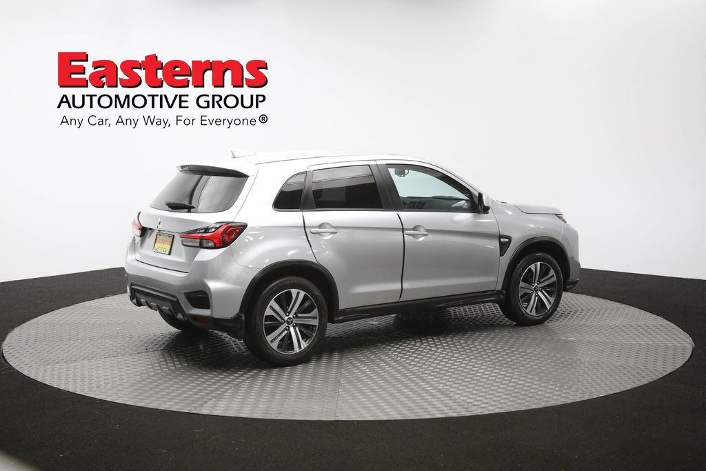 Vehicle image 18 of 61