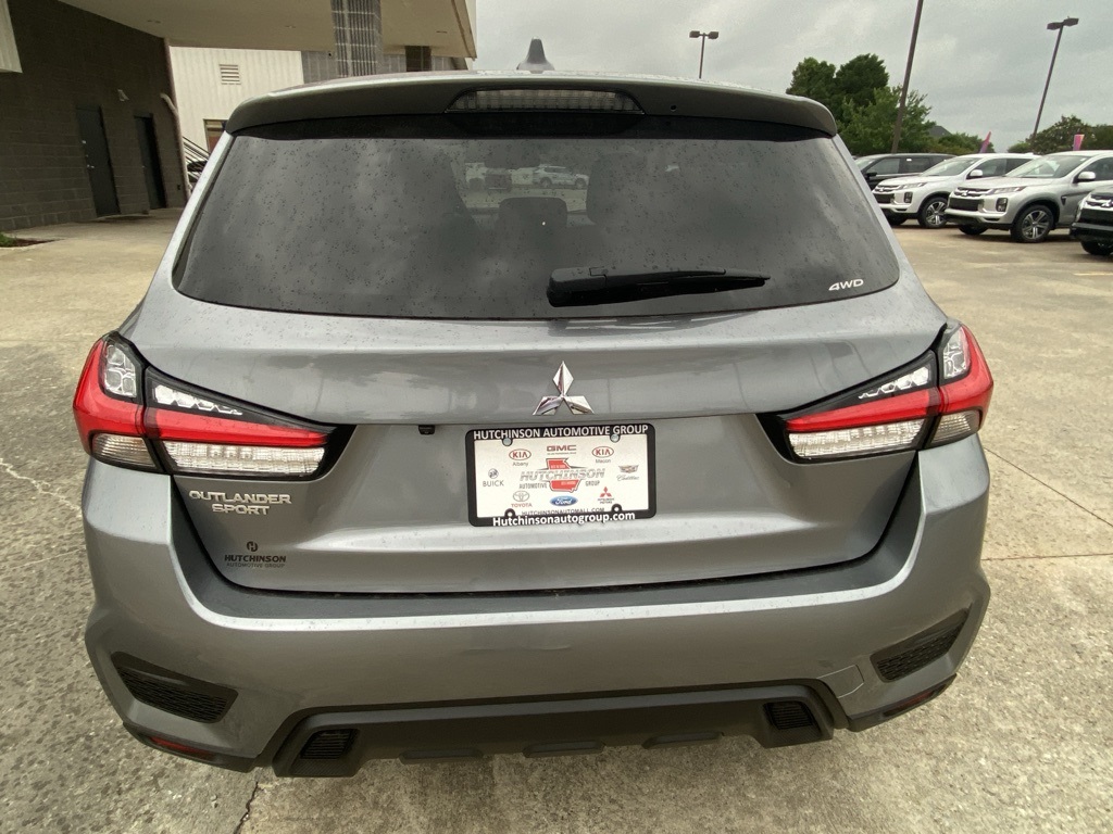 Vehicle image 13 of 34