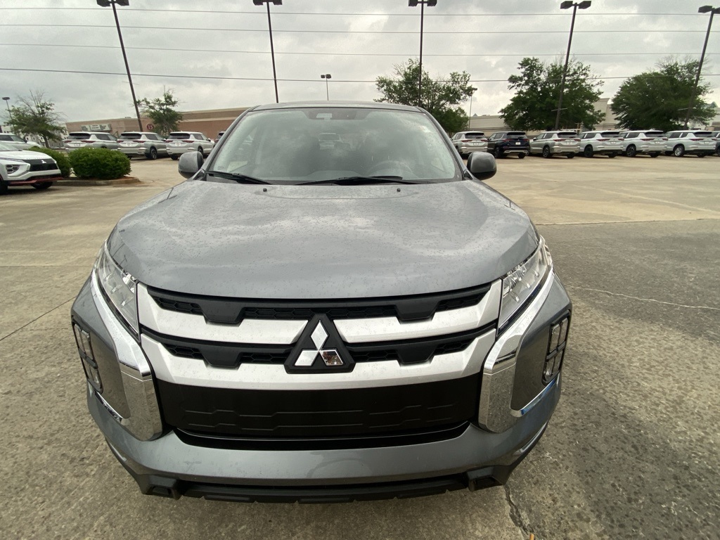 Vehicle image 3 of 34
