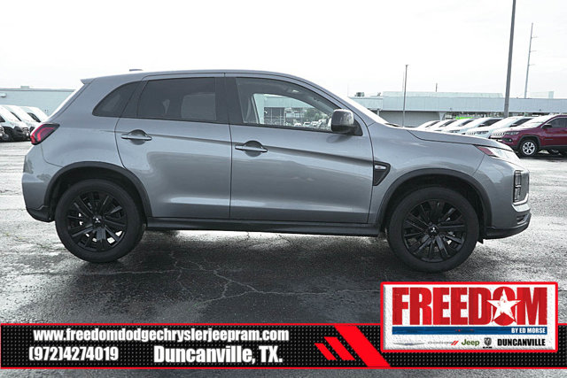 Vehicle image 5 of 45
