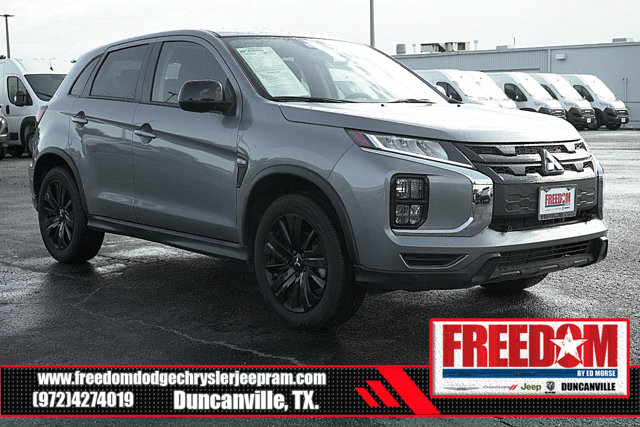 Vehicle image 4 of 45