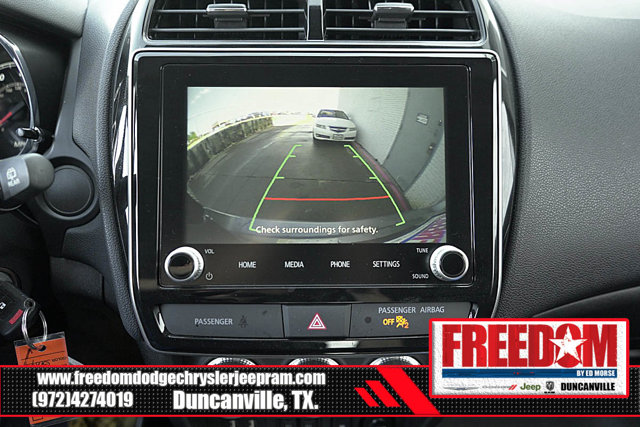 Vehicle image 22 of 45