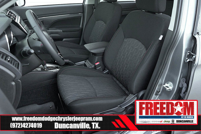 Vehicle image 14 of 45