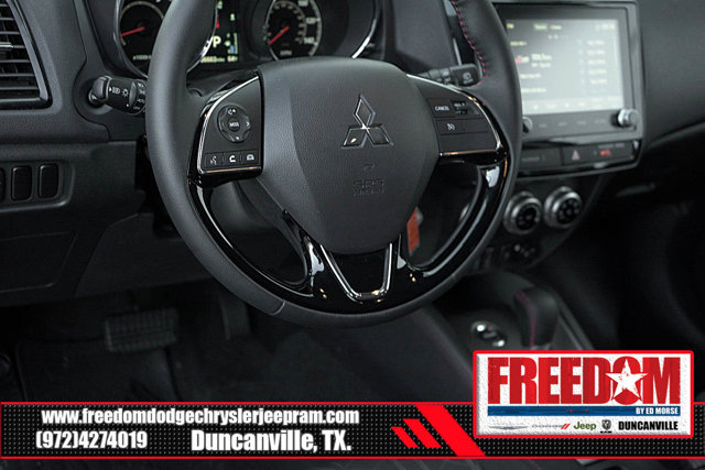 Vehicle image 27 of 45