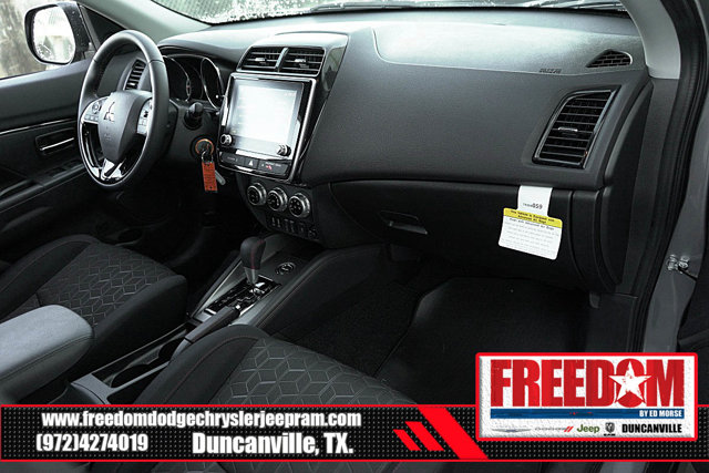 Vehicle image 13 of 45