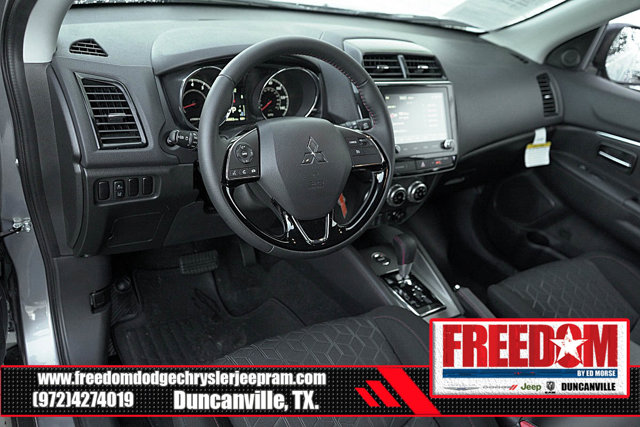 Vehicle image 11 of 45