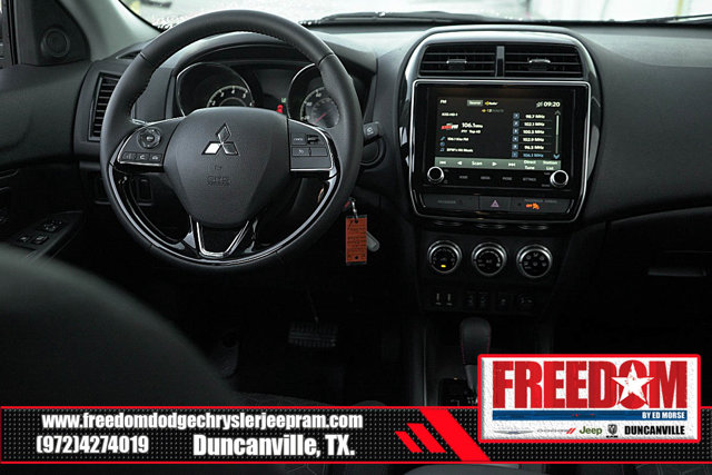 Vehicle image 18 of 45