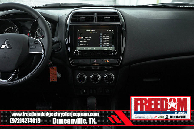 Vehicle image 20 of 45