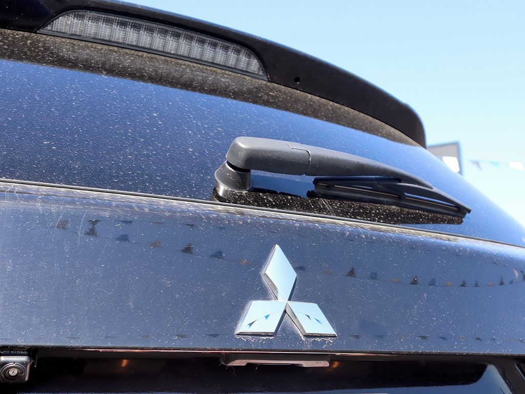 2024 Mitsubishi Outlander Sport ES Image 28 of 31