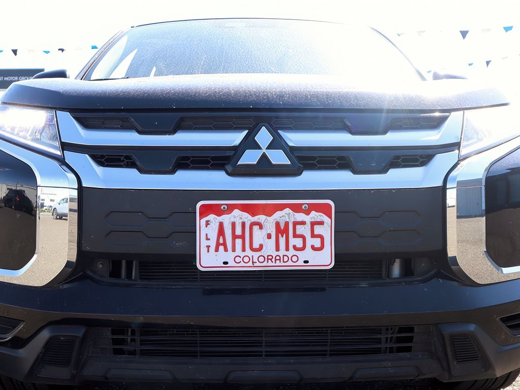 2024 Mitsubishi Outlander Sport ES Image 29 of 31