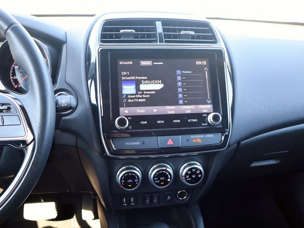 2024 Mitsubishi Outlander Sport ES Image 22 of 31