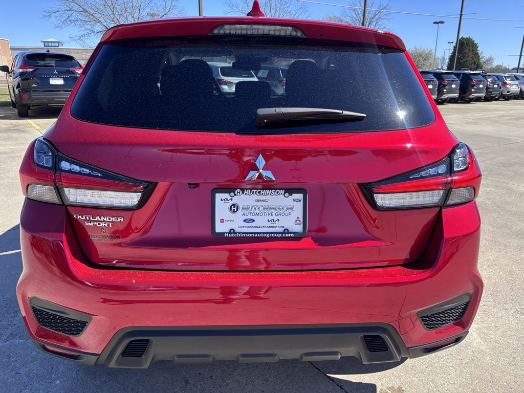 Vehicle image 10 of 26