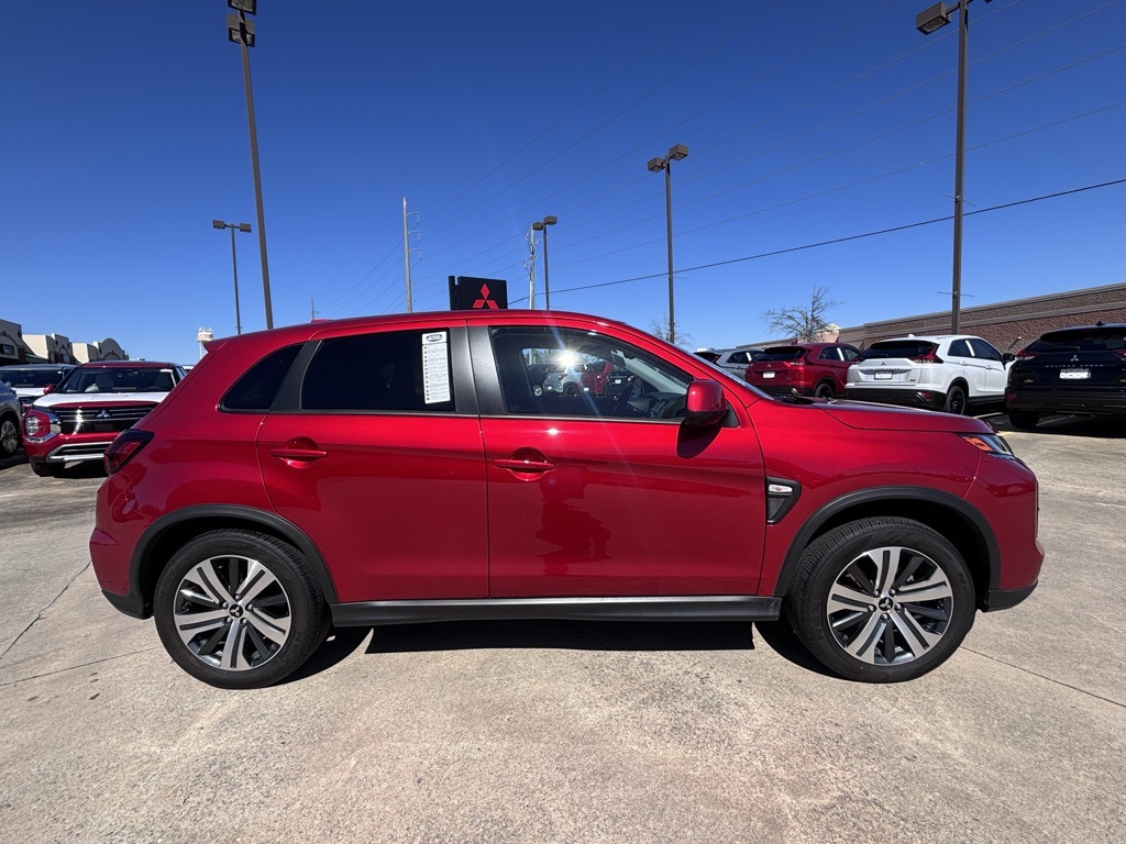 Vehicle image 4 of 26