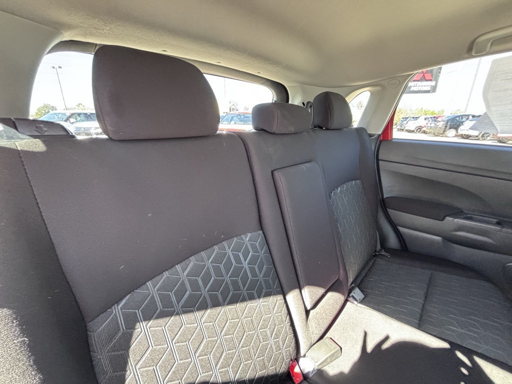 Vehicle image 12 of 26