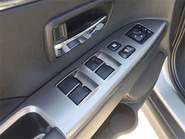 2024 Mitsubishi Outlander Sport Image 25 of 32