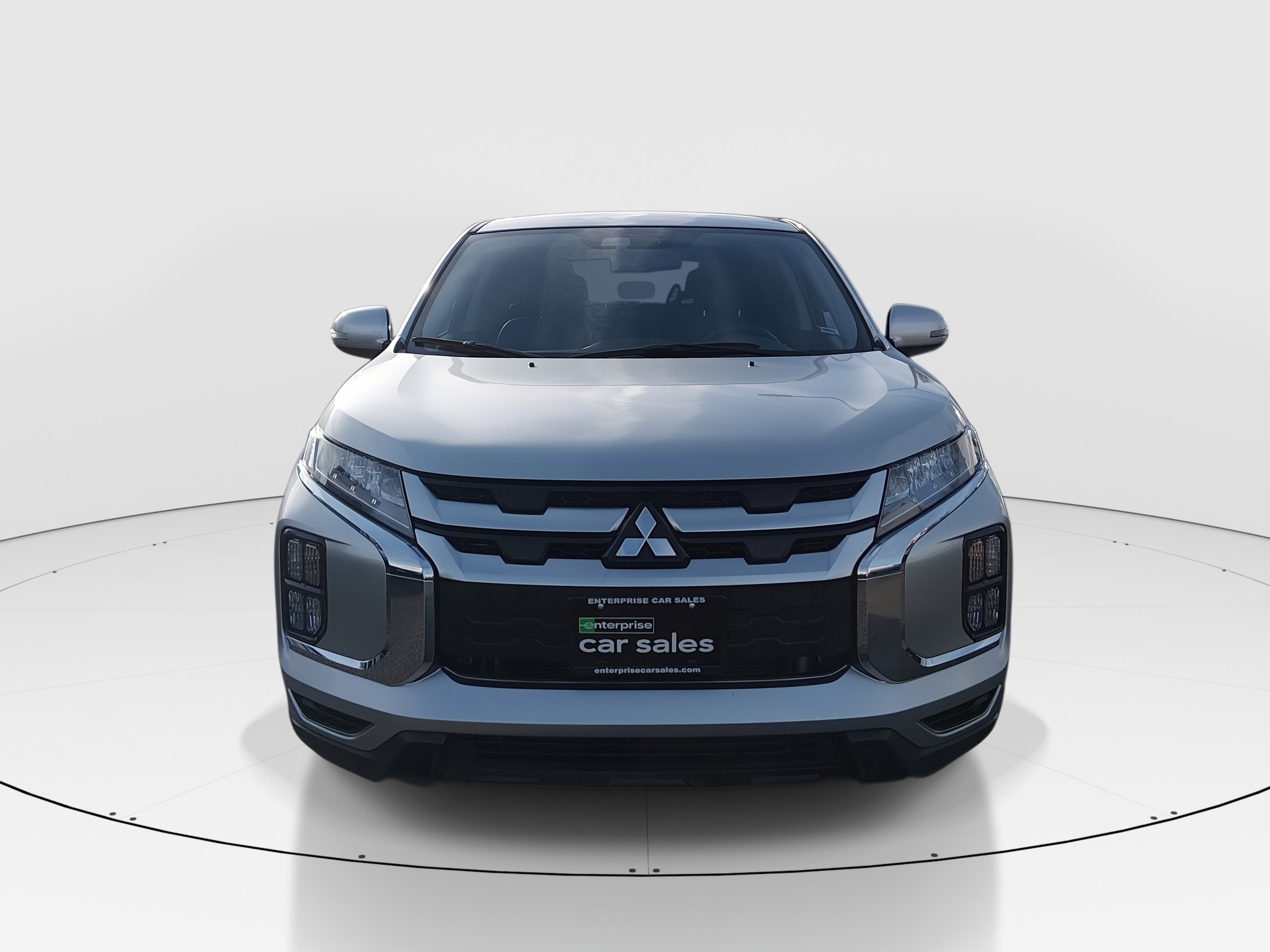 2024 Mitsubishi Outlander Sport Image 2 of 19