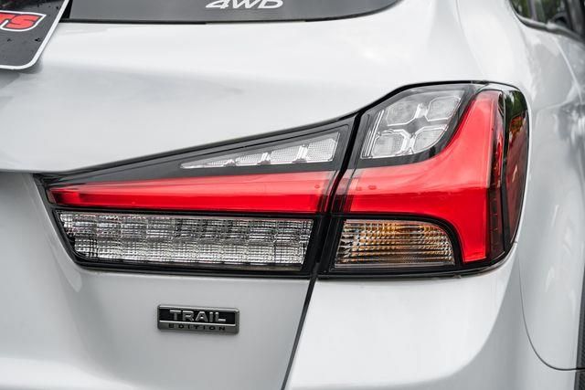 2024 Mitsubishi Outlander Sport Trail Edition Image 26 of 38