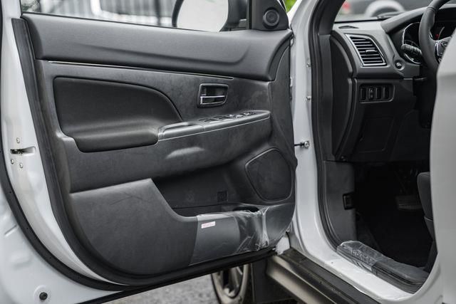 2024 Mitsubishi Outlander Sport Trail Edition Image 35 of 38