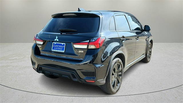 Vehicle image 5 of 36