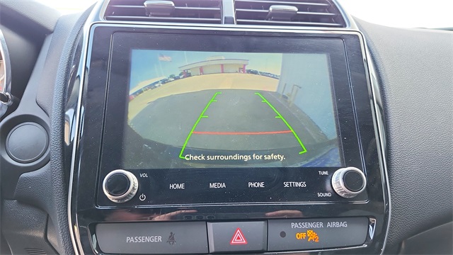 Vehicle image 15 of 36
