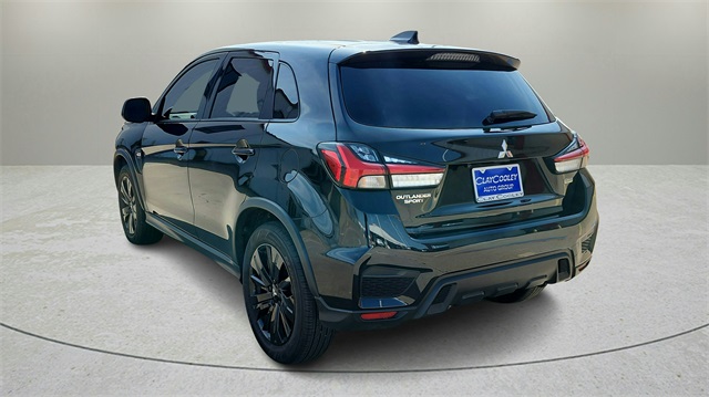 Vehicle image 7 of 36