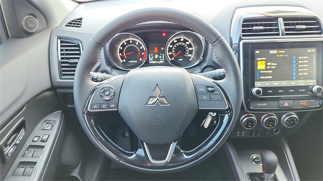 Vehicle image 12 of 36