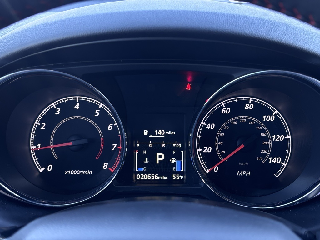 Vehicle image 24 of 31
