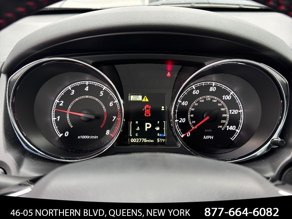 Vehicle image 23 of 34