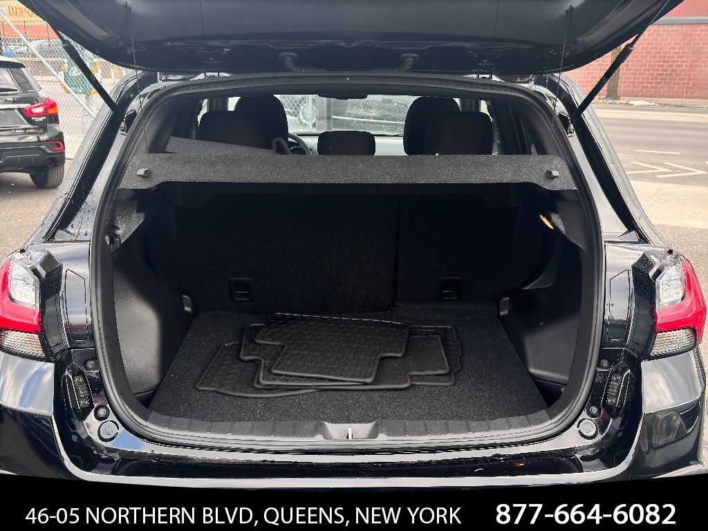 Vehicle image 12 of 34